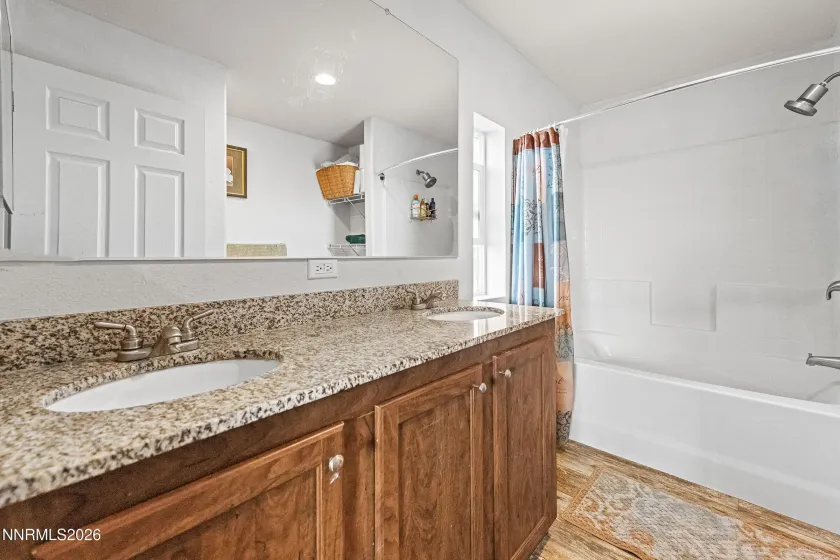 18 Scarsdale, Yerington, Nevada 89447, 3 Bedrooms Bedrooms, ,2 BathroomsBathrooms,Residential,Residential,Scarsdale,0,260012926