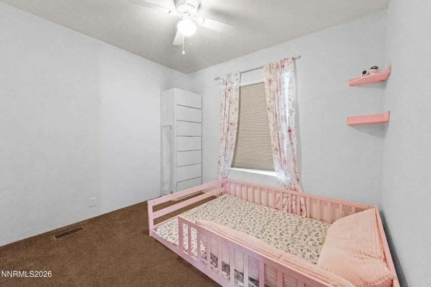 18 Scarsdale, Yerington, Nevada 89447, 3 Bedrooms Bedrooms, ,2 BathroomsBathrooms,Residential,Residential,Scarsdale,0,260012926
