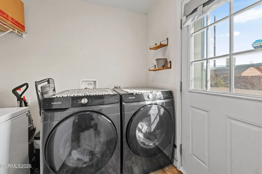 18 Scarsdale, Yerington, Nevada 89447, 3 Bedrooms Bedrooms, ,2 BathroomsBathrooms,Residential,Residential,Scarsdale,0,260012926