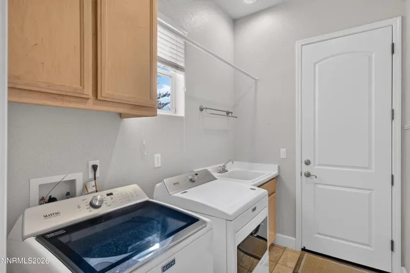 7701 Autumn Ridge, Reno, Nevada 89523, 3 Bedrooms Bedrooms, ,3 BathroomsBathrooms,Residential,Residential,Autumn Ridge,0,260012927