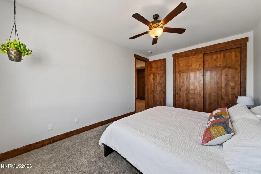 Guest bedroom 2