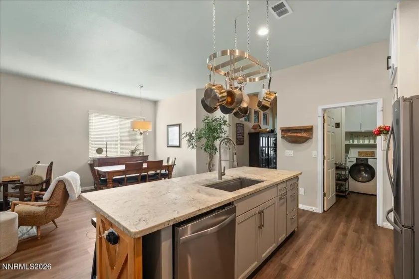 10170 Buckeye, Reno, Nevada 89521, 3 Bedrooms Bedrooms, ,2 BathroomsBathrooms,Residential,Residential,Buckeye,0,260012930
