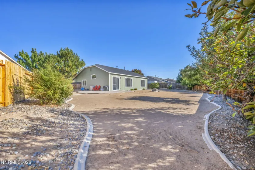 7477 Sansol, Sparks, Nevada 89436, 3 Bedrooms Bedrooms, ,2 BathroomsBathrooms,Residential,Residential,Sansol,0,260012934
