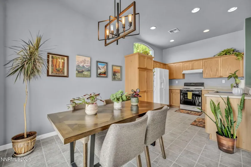 7477 Sansol, Sparks, Nevada 89436, 3 Bedrooms Bedrooms, ,2 BathroomsBathrooms,Residential,Residential,Sansol,0,260012934