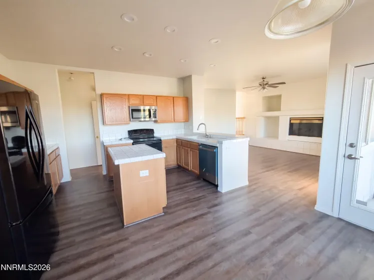 1465 Grand Point, Reno, Nevada 89523, 4 Bedrooms Bedrooms, ,3 BathroomsBathrooms,Residential,Residential,Grand Point,0,260012937