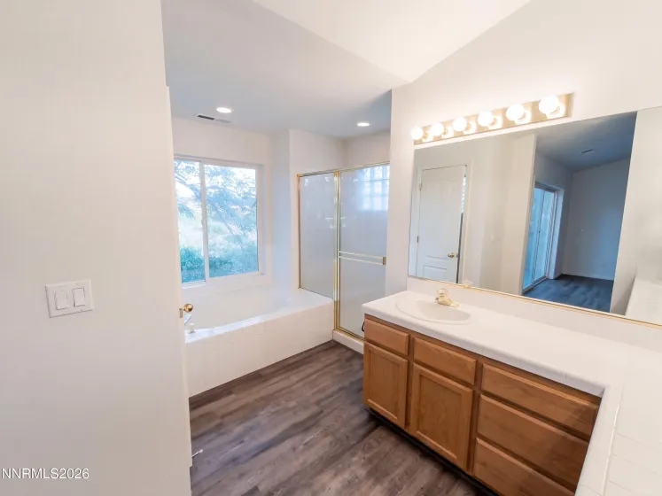 1465 Grand Point, Reno, Nevada 89523, 4 Bedrooms Bedrooms, ,3 BathroomsBathrooms,Residential,Residential,Grand Point,0,260012937