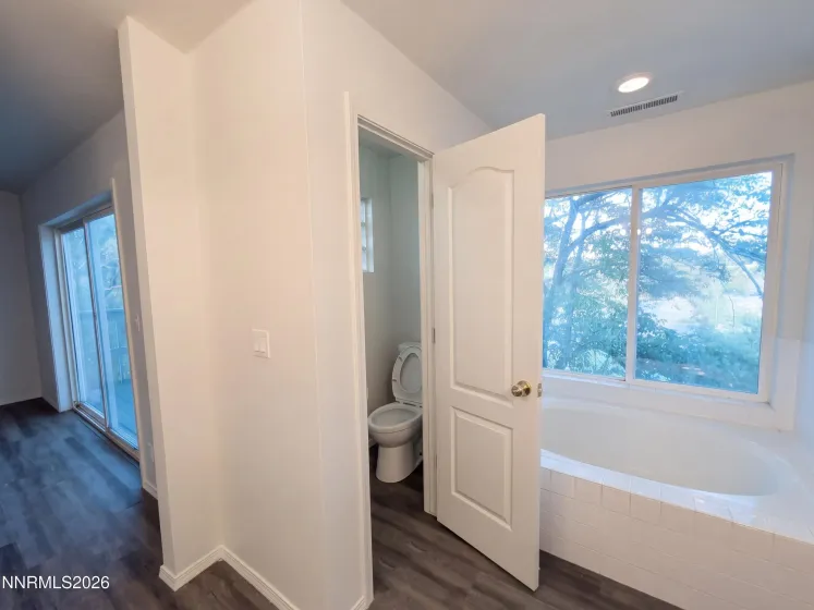 1465 Grand Point, Reno, Nevada 89523, 4 Bedrooms Bedrooms, ,3 BathroomsBathrooms,Residential,Residential,Grand Point,0,260012937