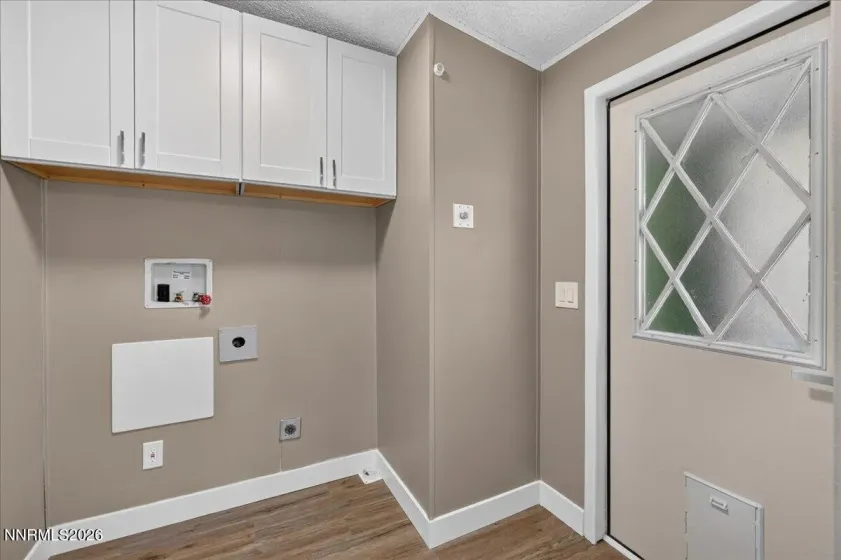 255 Danforth, Sun Valley, Nevada 89433, 3 Bedrooms Bedrooms, ,2 BathroomsBathrooms,Residential,Residential,Danforth,0,260012940