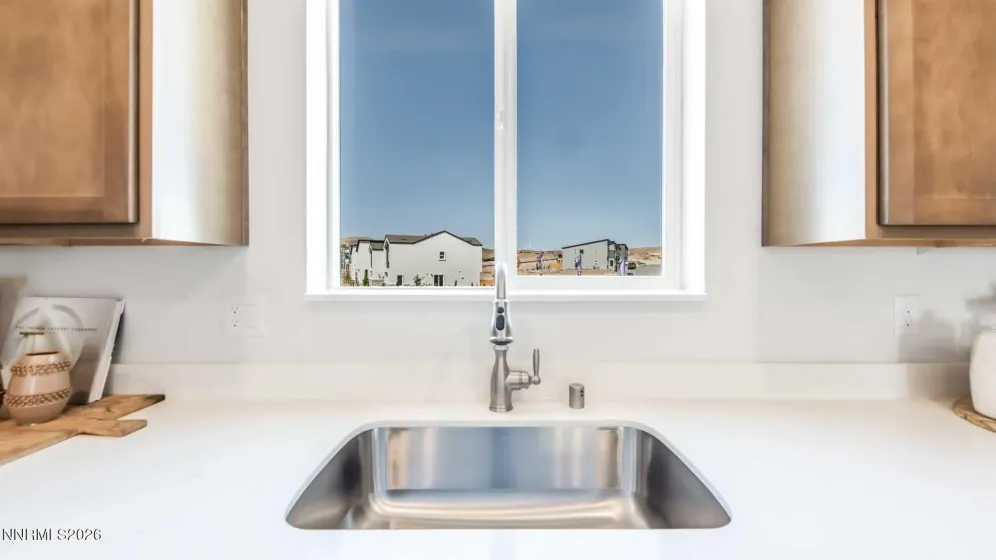 3015 Winze, Reno, Nevada 89512, 4 Bedrooms Bedrooms, ,4 BathroomsBathrooms,Residential,Residential,Winze,0,260012943