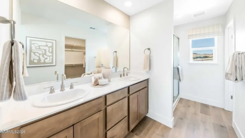 3015 Winze, Reno, Nevada 89512, 4 Bedrooms Bedrooms, ,4 BathroomsBathrooms,Residential,Residential,Winze,0,260012943