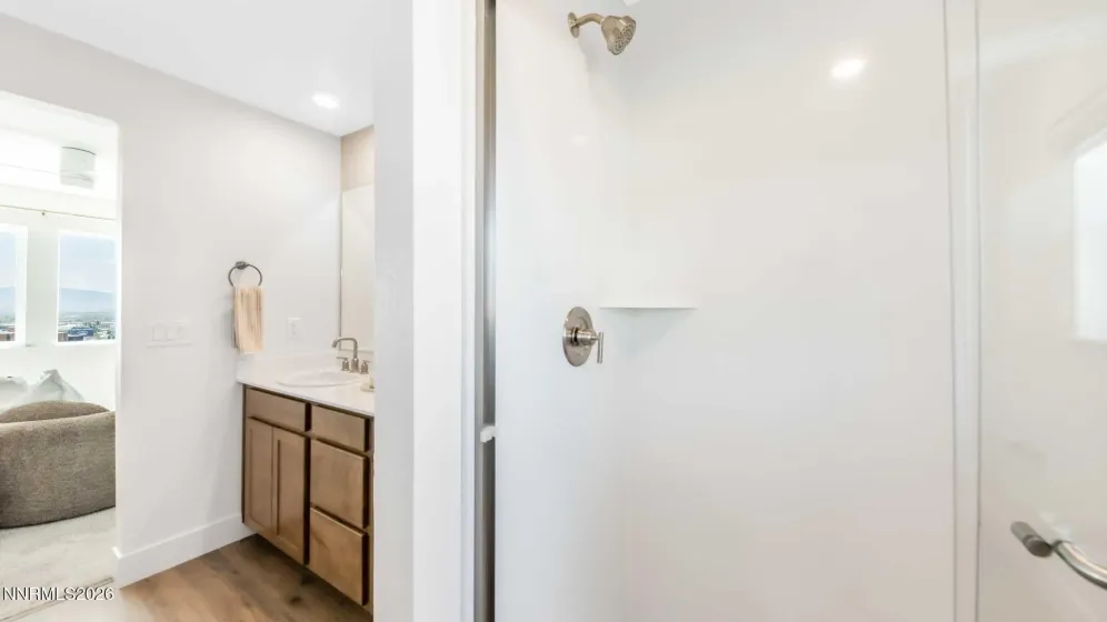 3015 Winze, Reno, Nevada 89512, 4 Bedrooms Bedrooms, ,4 BathroomsBathrooms,Residential,Residential,Winze,0,260012943