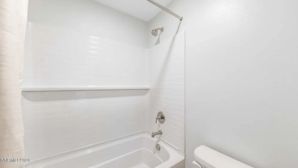 3015 Winze, Reno, Nevada 89512, 4 Bedrooms Bedrooms, ,4 BathroomsBathrooms,Residential,Residential,Winze,0,260012943