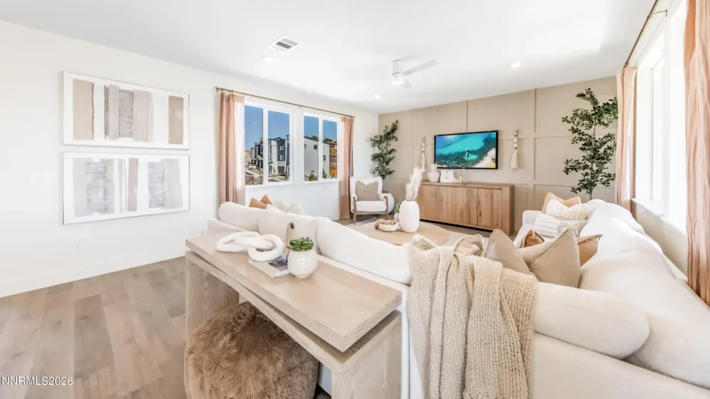 3015 Winze, Reno, Nevada 89512, 4 Bedrooms Bedrooms, ,4 BathroomsBathrooms,Residential,Residential,Winze,0,260012943