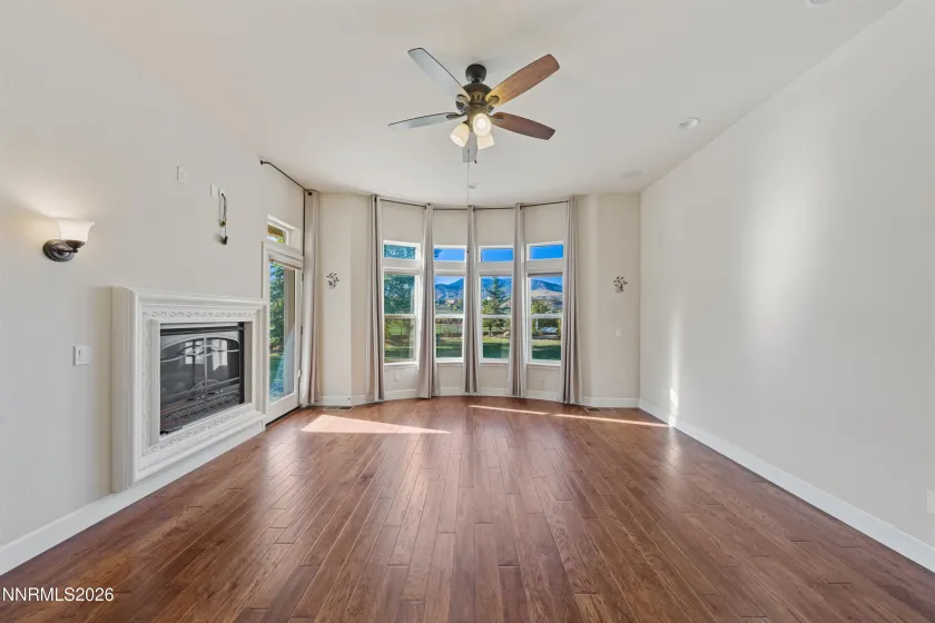 3308 Dog Leg, Minden, Nevada 89423, 3 Bedrooms Bedrooms, ,4 BathroomsBathrooms,Residential,Residential,Dog Leg,0,260012945