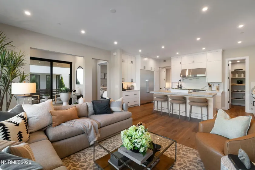 26 Persano, Reno, Nevada 89511, 2 Bedrooms Bedrooms, ,3 BathroomsBathrooms,Residential,Residential,Persano,0,260012947