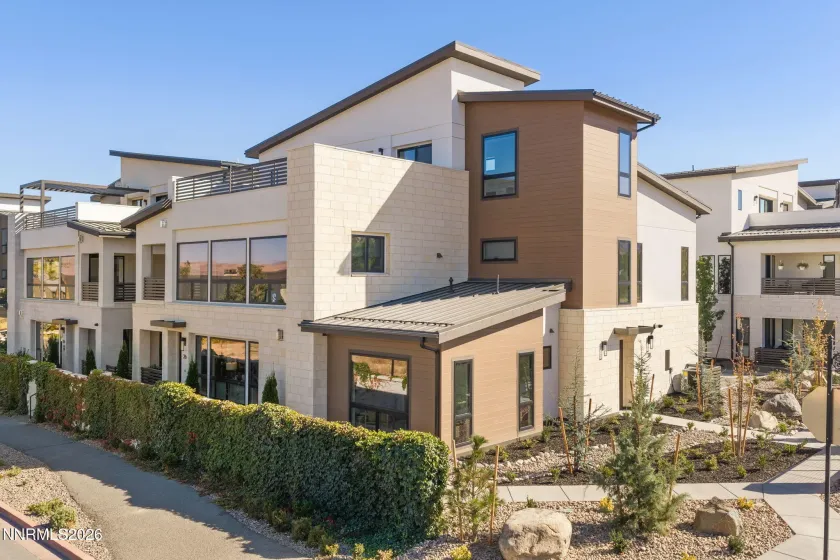 26 Persano, Reno, Nevada 89511, 2 Bedrooms Bedrooms, ,3 BathroomsBathrooms,Residential,Residential,Persano,0,260012947