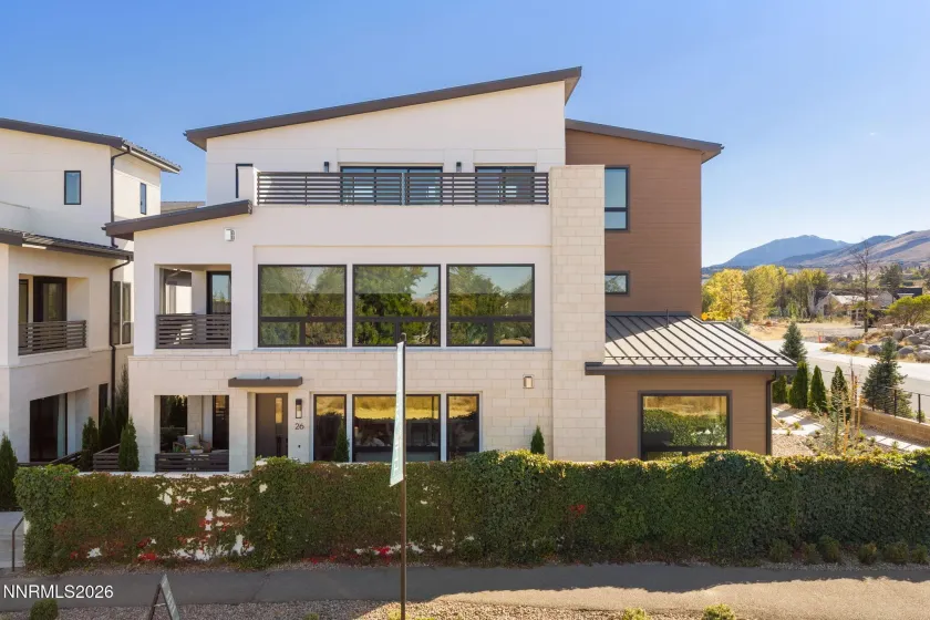 26 Persano, Reno, Nevada 89511, 2 Bedrooms Bedrooms, ,3 BathroomsBathrooms,Residential,Residential,Persano,0,260012947