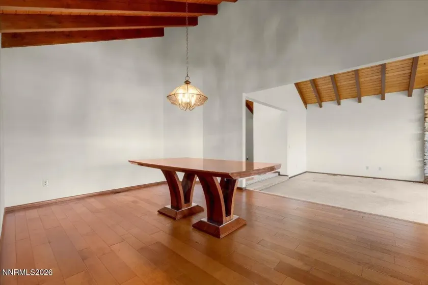 1585 Twin Oaks, Reno, Nevada 89511, 5 Bedrooms Bedrooms, ,3 BathroomsBathrooms,Residential,Residential,Twin Oaks,0,260012950