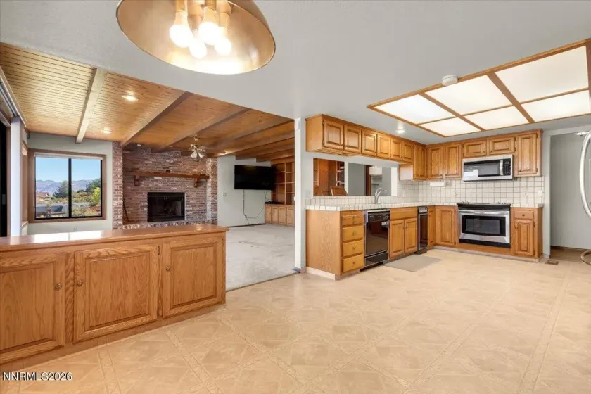 1585 Twin Oaks, Reno, Nevada 89511, 5 Bedrooms Bedrooms, ,3 BathroomsBathrooms,Residential,Residential,Twin Oaks,0,260012950