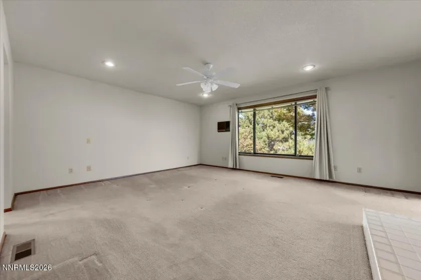 1585 Twin Oaks, Reno, Nevada 89511, 5 Bedrooms Bedrooms, ,3 BathroomsBathrooms,Residential,Residential,Twin Oaks,0,260012950