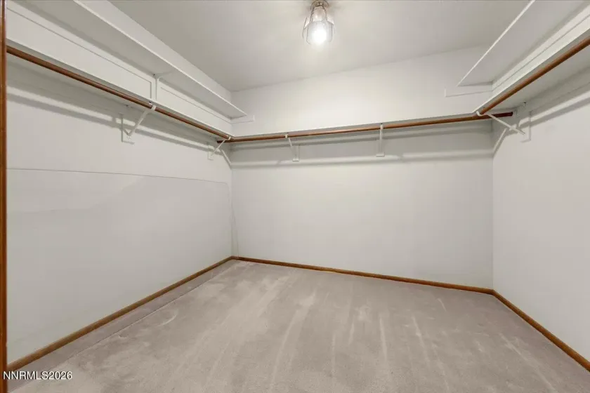 1585 Twin Oaks, Reno, Nevada 89511, 5 Bedrooms Bedrooms, ,3 BathroomsBathrooms,Residential,Residential,Twin Oaks,0,260012950