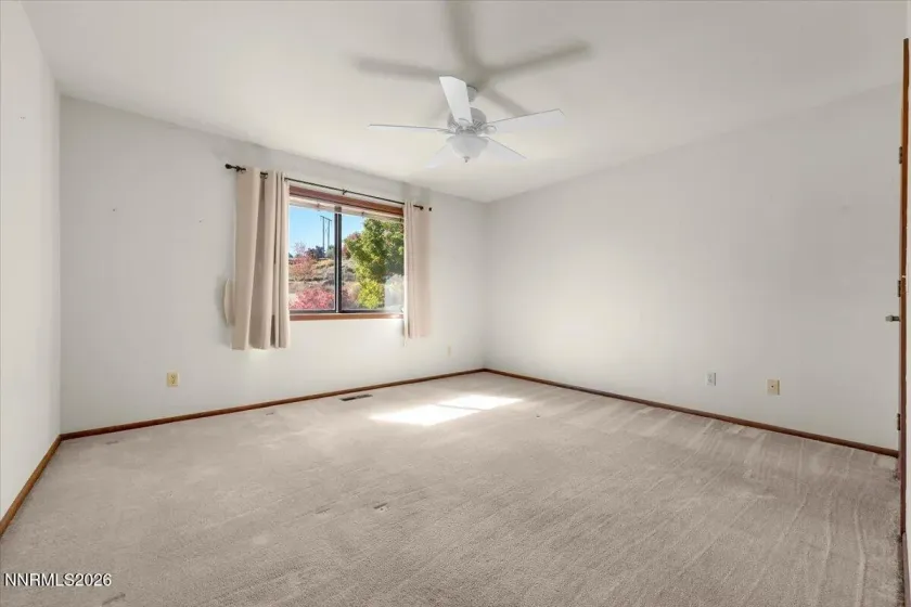 1585 Twin Oaks, Reno, Nevada 89511, 5 Bedrooms Bedrooms, ,3 BathroomsBathrooms,Residential,Residential,Twin Oaks,0,260012950
