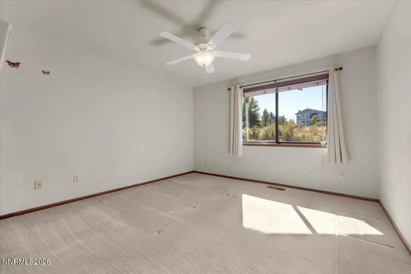 1585 Twin Oaks, Reno, Nevada 89511, 5 Bedrooms Bedrooms, ,3 BathroomsBathrooms,Residential,Residential,Twin Oaks,0,260012950