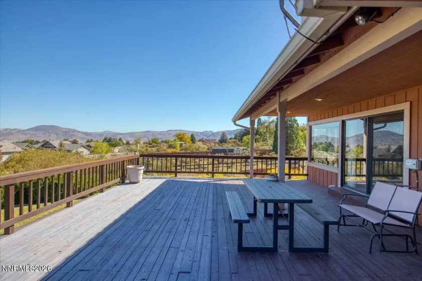1585 Twin Oaks, Reno, Nevada 89511, 5 Bedrooms Bedrooms, ,3 BathroomsBathrooms,Residential,Residential,Twin Oaks,0,260012950