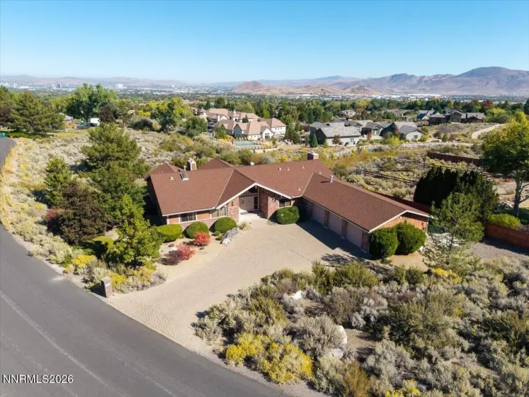 1585 Twin Oaks, Reno, Nevada 89511, 5 Bedrooms Bedrooms, ,3 BathroomsBathrooms,Residential,Residential,Twin Oaks,0,260012950