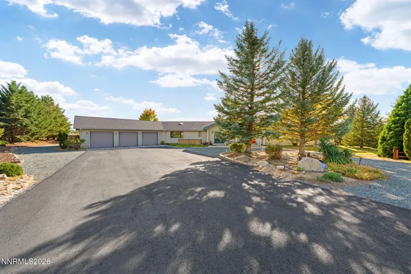 1348 View Pointe, Gardnerville, Nevada 89410, 3 Bedrooms Bedrooms, ,5 BathroomsBathrooms,Residential,Residential,View Pointe,0,260012952