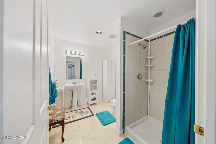 1348 View Pointe, Gardnerville, Nevada 89410, 3 Bedrooms Bedrooms, ,5 BathroomsBathrooms,Residential,Residential,View Pointe,0,260012952