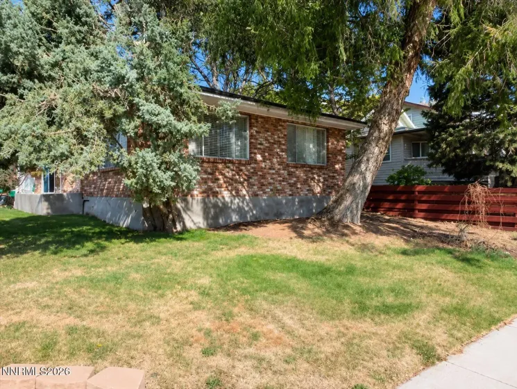 415 Arroyo, Reno, Nevada 89509, 4 Bedrooms Bedrooms, ,2 BathroomsBathrooms,Residential Income,Residential,Arroyo,0,260012956