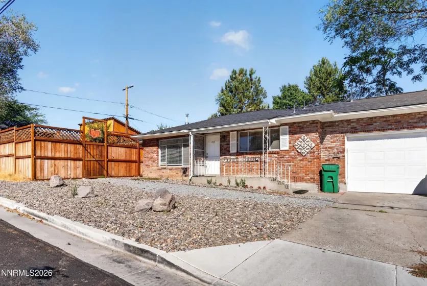 415 Arroyo, Reno, Nevada 89509, 4 Bedrooms Bedrooms, ,2 BathroomsBathrooms,Residential Income,Residential,Arroyo,0,260012956