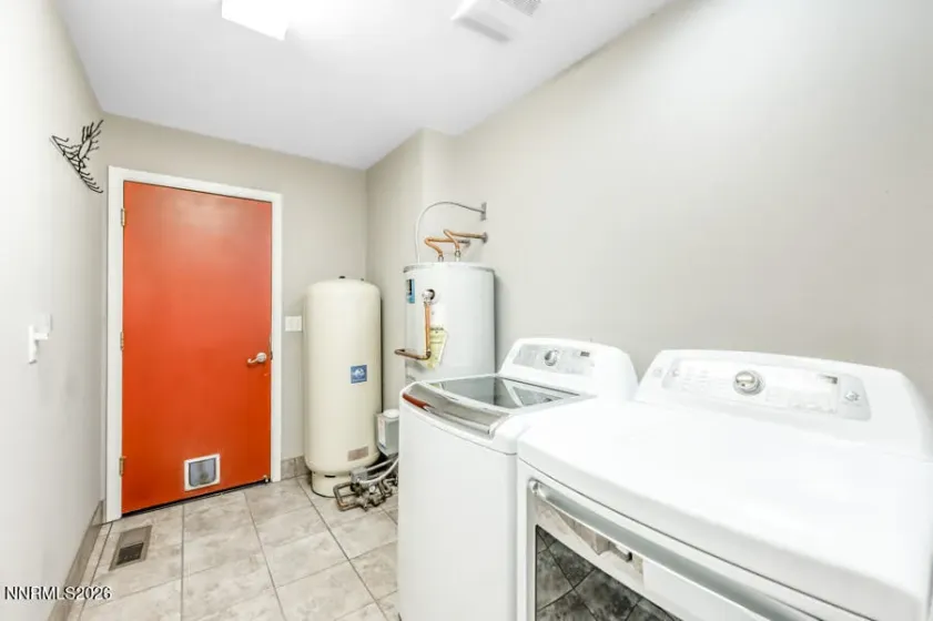 12500 Campo Rico, Sparks, Nevada 89441, 3 Bedrooms Bedrooms, ,2 BathroomsBathrooms,Residential,Residential,Campo Rico,0,260012957