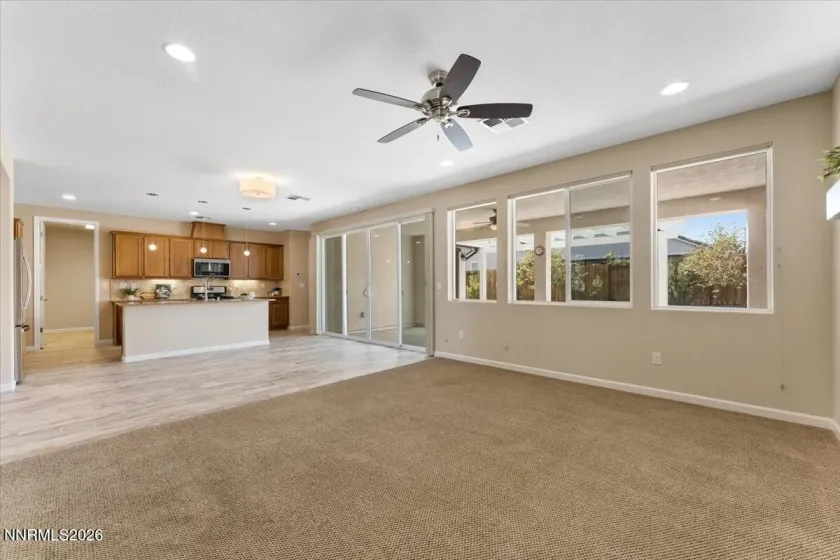 2280 Brego, Reno, Nevada 89521, 2 Bedrooms Bedrooms, ,3 BathroomsBathrooms,Residential,Residential,Brego,0,260012958