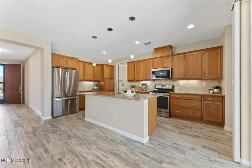 2280 Brego, Reno, Nevada 89521, 2 Bedrooms Bedrooms, ,3 BathroomsBathrooms,Residential,Residential,Brego,0,260012958