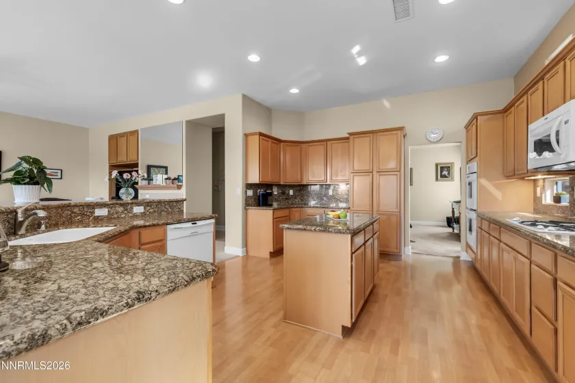 1419 Corleone, Sparks, Nevada 89434, 3 Bedrooms Bedrooms, ,3 BathroomsBathrooms,Residential,Residential,Corleone,0,260012959