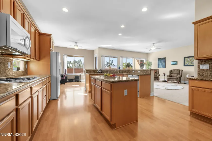 1419 Corleone, Sparks, Nevada 89434, 3 Bedrooms Bedrooms, ,3 BathroomsBathrooms,Residential,Residential,Corleone,0,260012959