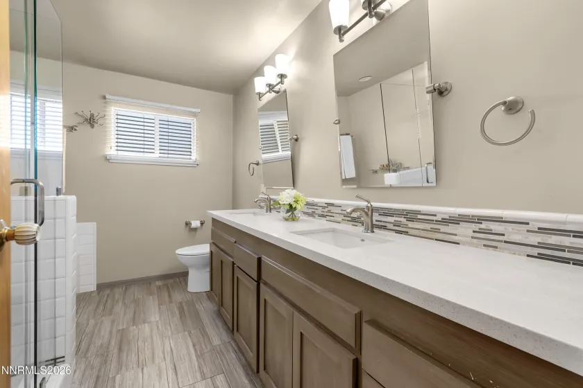 580 Shamrock, Reno, Nevada 89509, 3 Bedrooms Bedrooms, ,2 BathroomsBathrooms,Residential,Residential,Shamrock,0,260012960