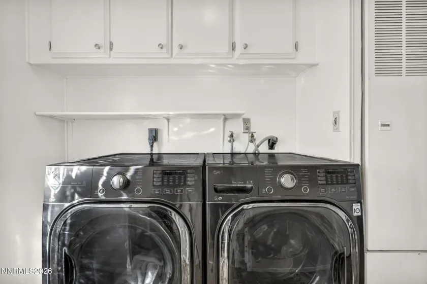Hall Laundry