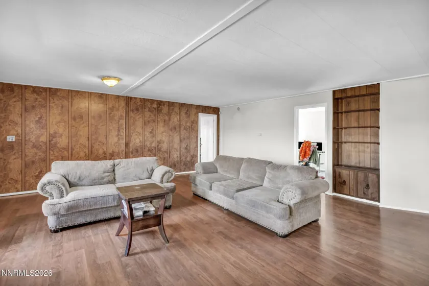 family room 3