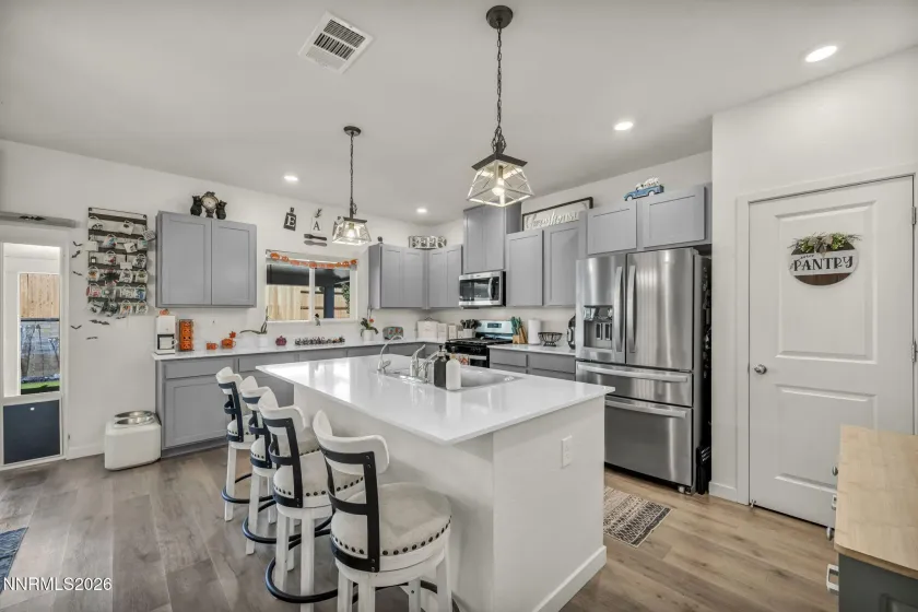 204 Chandler, Dayton, Nevada 89403, 5 Bedrooms Bedrooms, ,3 BathroomsBathrooms,Residential,Residential,Chandler,0,260012964