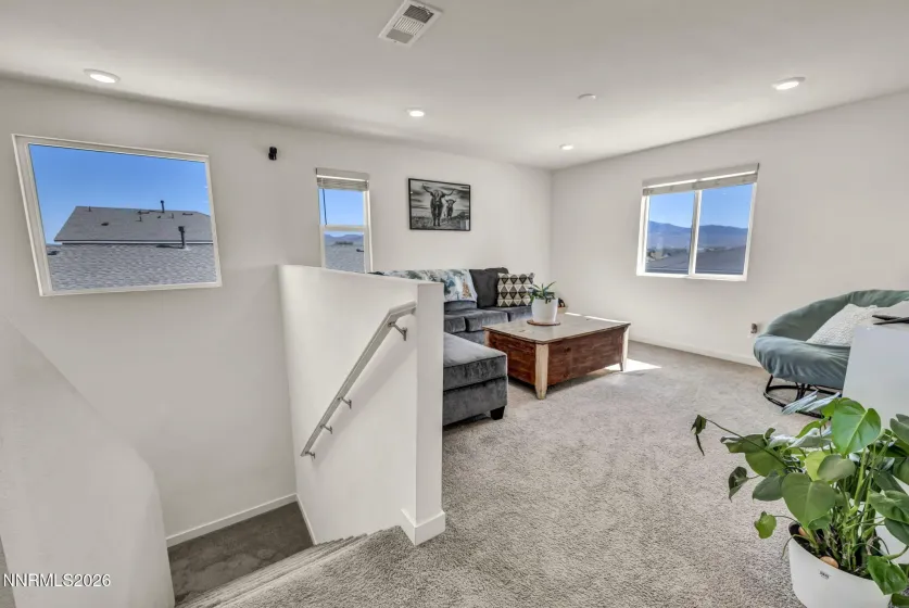 204 Chandler, Dayton, Nevada 89403, 5 Bedrooms Bedrooms, ,3 BathroomsBathrooms,Residential,Residential,Chandler,0,260012964