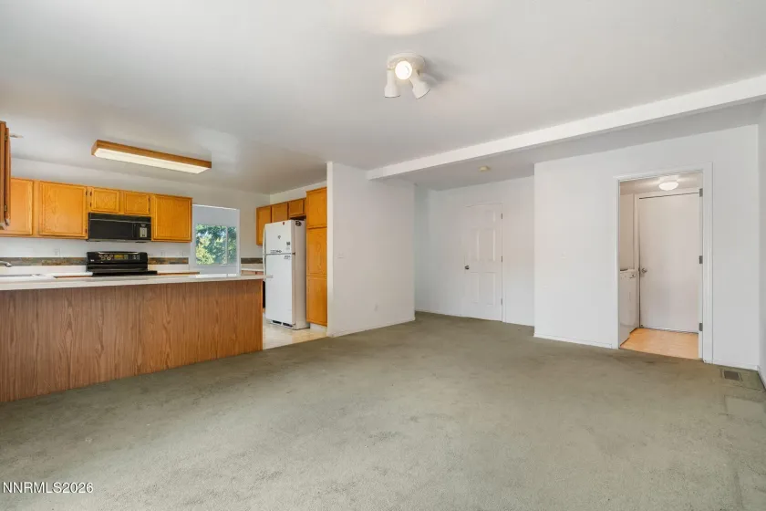 6295 Cree, Sun Valley, Nevada 89433, 3 Bedrooms Bedrooms, ,3 BathroomsBathrooms,Residential,Residential,Cree,0,260012965