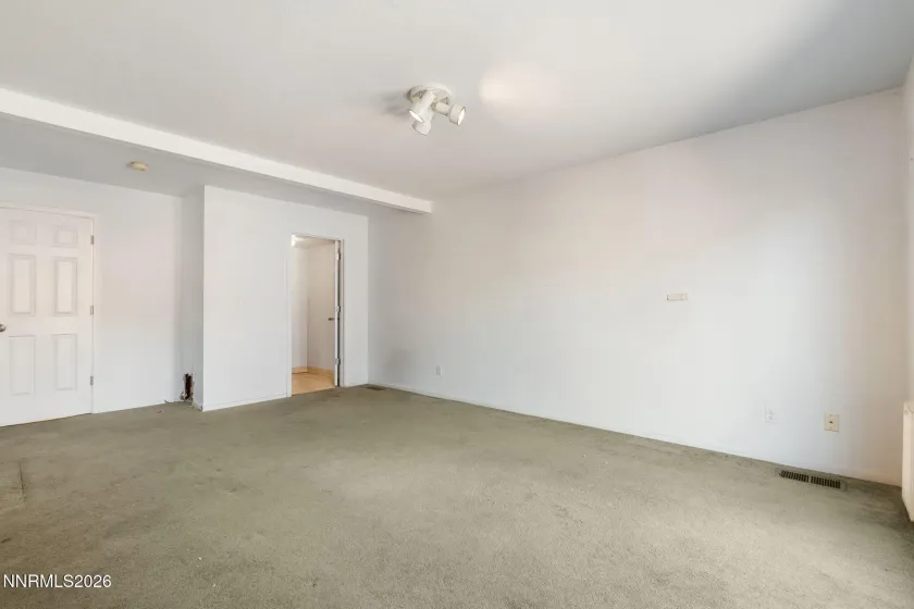 6295 Cree, Sun Valley, Nevada 89433, 3 Bedrooms Bedrooms, ,3 BathroomsBathrooms,Residential,Residential,Cree,0,260012965