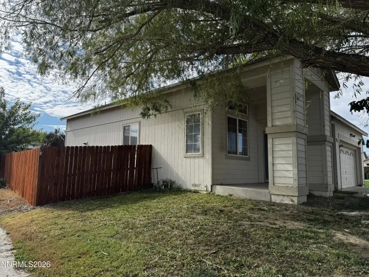 2011 Rawles, Fernley, Nevada 89408, 3 Bedrooms Bedrooms, ,3 BathroomsBathrooms,Residential,Residential,Rawles,0,260012971