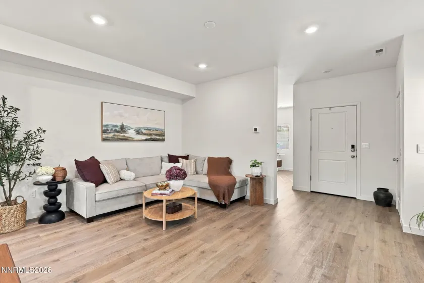 737 Hamilton Park, Reno, Nevada 89506, 3 Bedrooms Bedrooms, ,3 BathroomsBathrooms,Residential,Residential,Hamilton Park,0,260012976