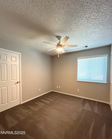 5256 Santa Lupe, Sparks, Nevada 89436, 3 Bedrooms Bedrooms, ,3 BathroomsBathrooms,Residential Lease,Manufactured,Santa Lupe,0,260012982