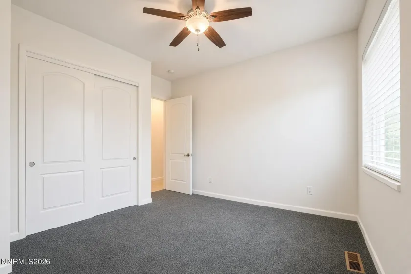 5565 Wedekind, Sparks, Nevada 89431, 5 Bedrooms Bedrooms, ,4 BathroomsBathrooms,Residential,Residential,Wedekind,0,260012989
