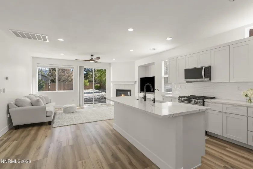 10566 Eagle Falls, Reno, Nevada 89521, 5 Bedrooms Bedrooms, ,3 BathroomsBathrooms,Residential,Residential,Eagle Falls,0,260012990